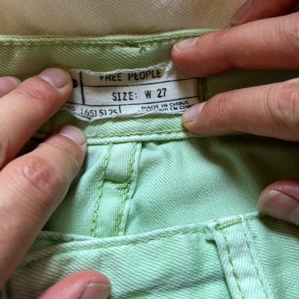 Jeans - Picture 5 of 5
